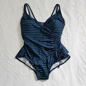 NWT Sonnet Shores striped navy green one piece swimsuit tummy control 24W